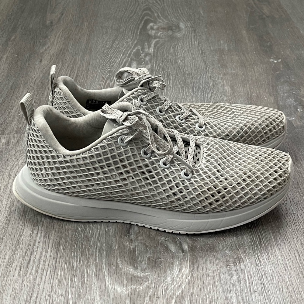 NOBULL Mesh Runner Athletic Sneakers Size 8.5